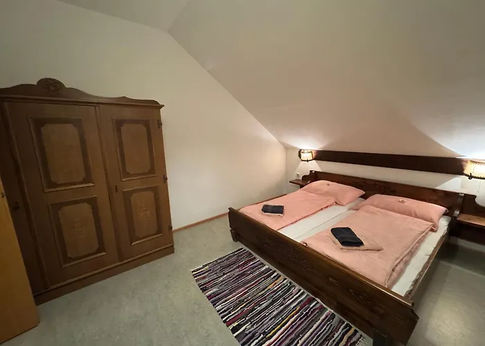 Familienresort Ebnerhof Lantgård *