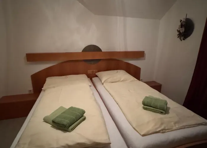 Familienresort Ebnerhof Lantgård *